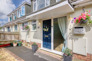 Front External- click for photo gallery